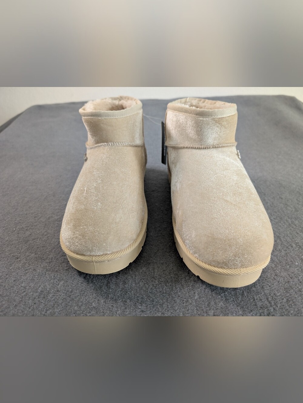 bebe Women Ivory Velvet Mini Boots Size 11 Faux Fur Lined Rhinestone Logo NWT